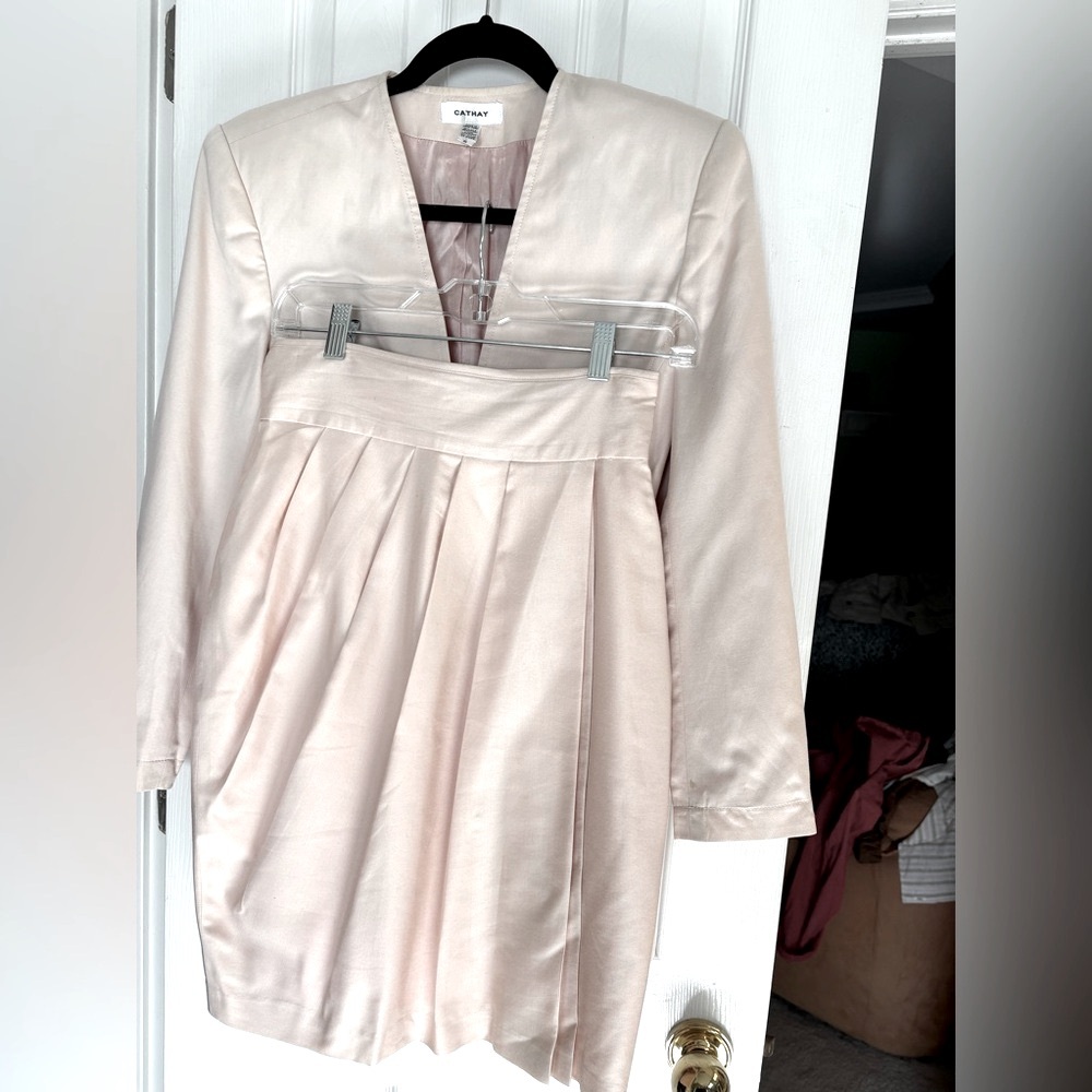 Gorgeous light pink silk/cotton suit.